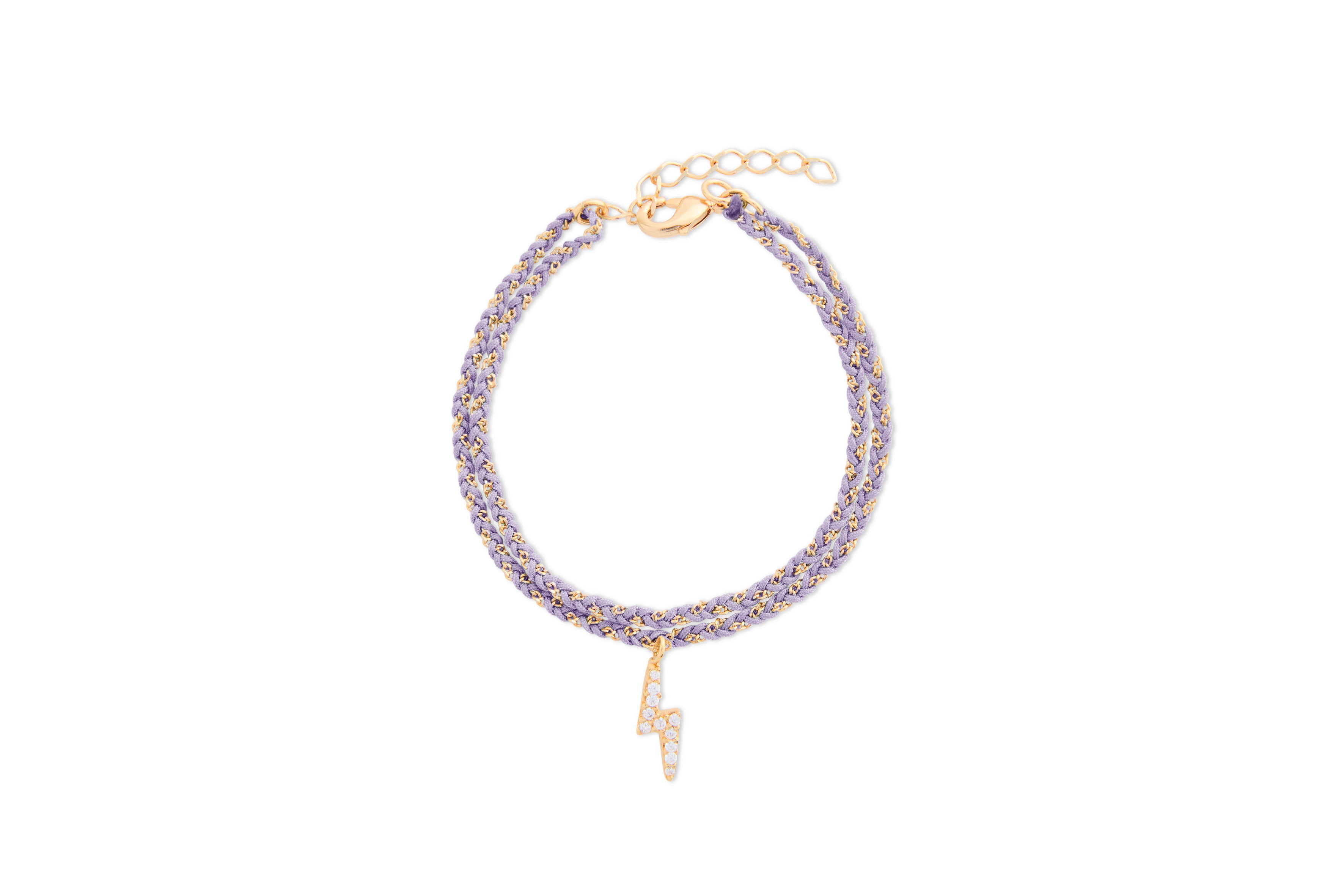 Bijoux raffinés et intemporels, fabriqués à la main par Nouvel Amour.