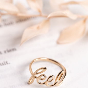 Bijoux élégants et personnalisés de Nouvel Amour, créés avec soin depuis 2007.