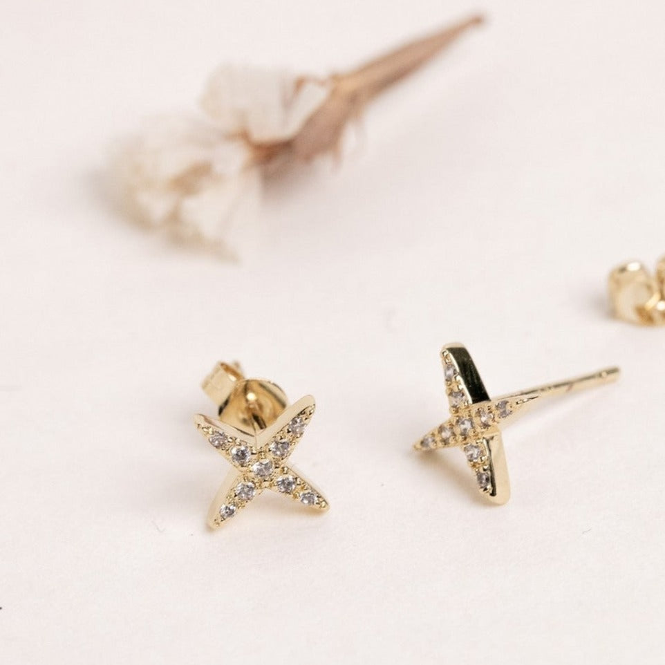 Bijoux élégants et personnalisés de Nouvel Amour, créés avec soin depuis 2007.