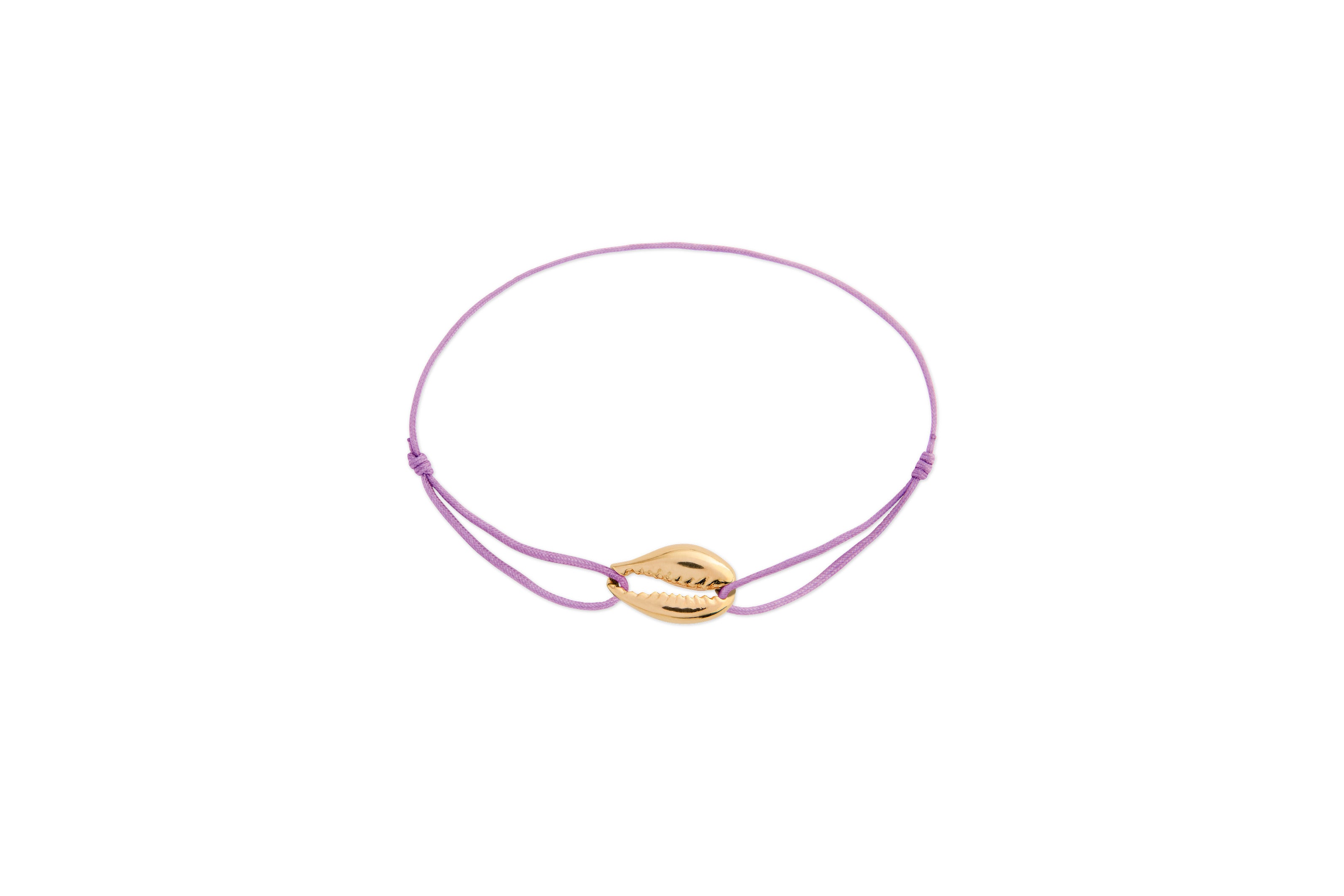 Bijoux raffinés et intemporels, fabriqués à la main par Nouvel Amour.