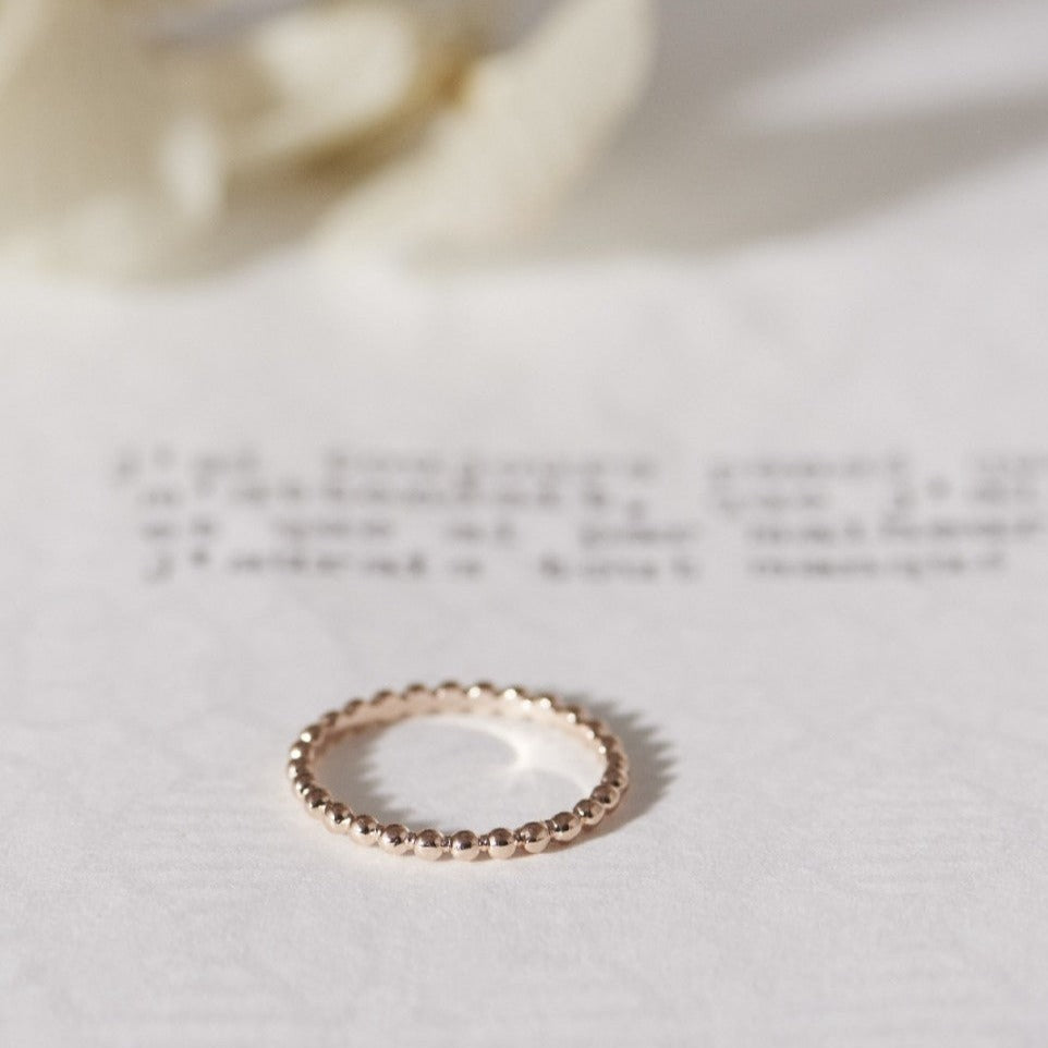 Bijoux élégants et personnalisés de Nouvel Amour, créés avec soin depuis 2007.