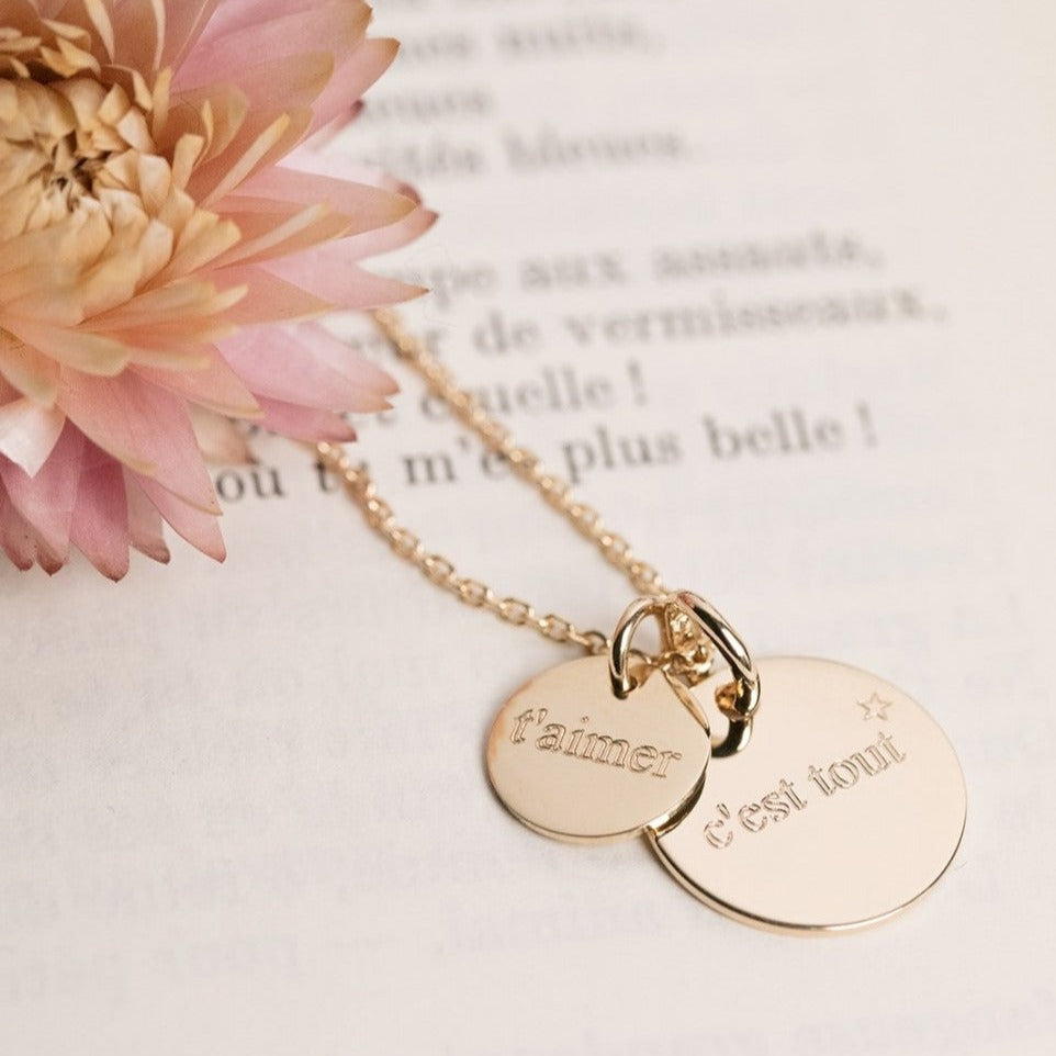 Bijoux raffinés et intemporels, fabriqués à la main par Nouvel Amour.
